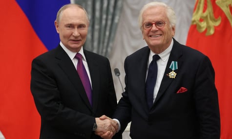 Німецький диригент взяв орден з рук путіна у Кремлі: Усе життя хотів грати російську музику