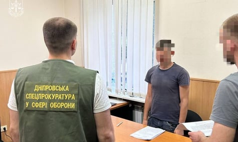 У Держспецтрансслужбі викрили «крота»: росіяни завербували його одразу після мобілізації — слідство