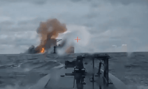 Морські дрони СБУ Sea Baby уразили в Чорному морі танкер «тіньового флоту» рф