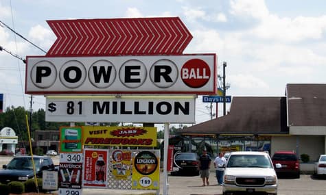 У США в лотереї Powerball зірвали джекпот на $687 млн