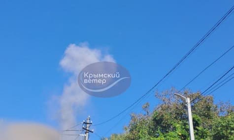 В оккупированном Крыму раздались взрывы, в небо поднялась авиация. Что известно?