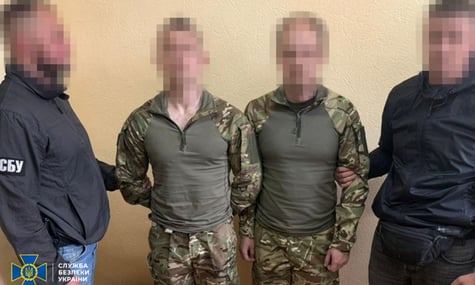 Заклали вибухівку біля КПІ й хотіли втекти до росії на надувному човні. У Києві підозрюють двох чоловіків у теракті — СБУ