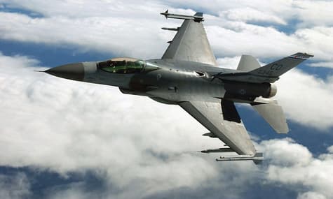 Польща готуватиме українських пілотів на F-16 — графік навчань визначили