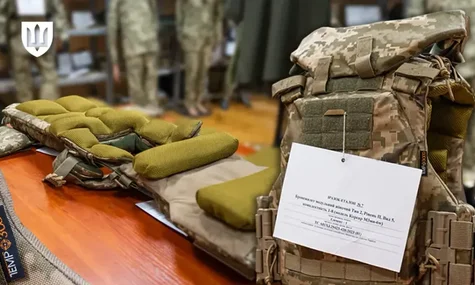 Скільки грошей спрямували на форму та бронежилети для жінок — відповіло Міноборони