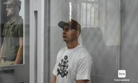 Суд допитав обвинуваченого у вбивстві підлітка на фунікулері. Генпрокурор вважає, що він намагався ввести в оману