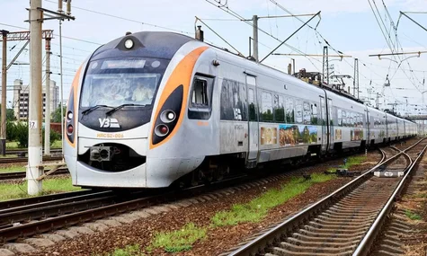 Ціни на СВ та перший клас «Інтерсіті» можуть змінитися вже взимку: «Укрзалізниця» зробить їх гнучкими