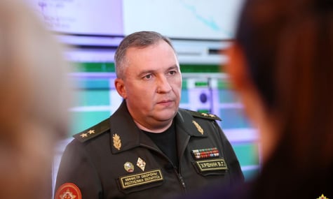 На навчаннях у Білорусі відпрацюють планування ударів ядерною зброєю та «Орешником» — міністр оборони