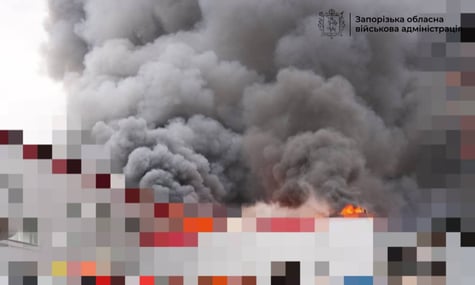 Лікеро-горілчаний завод «Хортиця» знищено російськими ударами Лікеро-горілчаний завод «Хортиця» знищено російськими ударами