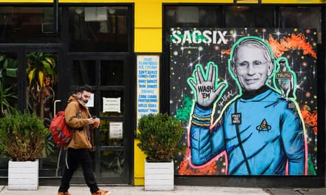 В ряде городов США художникам будут выплачивать финансовую помощь, чтобы те не отвлекались на подработку