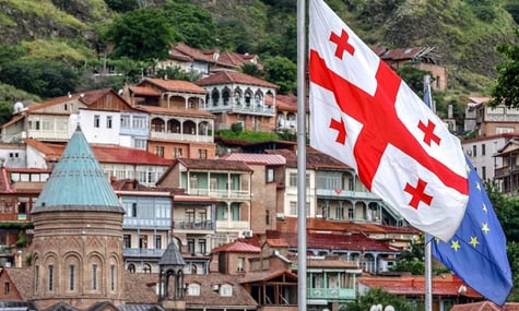 «Грузинська мрія» хоче судитися з BBC після матеріалу про можливе використання хімічної зброї для розгону протестів