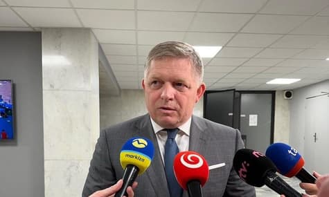 Премьером Словакии назначили пророссийского Роберта Фицо