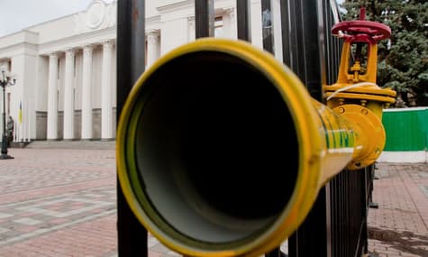 Иски на $20 млрд за транзит: от чего отказалась Украина ради соглашения с Газпромом