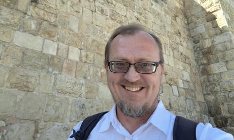 Священник, якого у Фінляндії звільнили через скарги українських біженців: Ми молилися за закінчення війни різними мовами