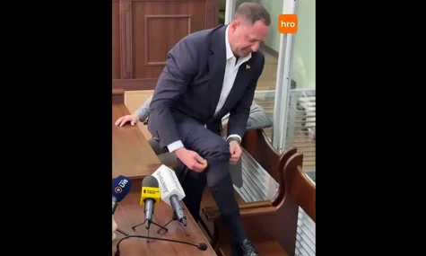 З Єрмака зняли електронний браслет через «загрозу для життя та здоров’я»
