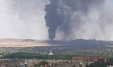 Біля окупованого Донецька виникла масштабна пожежа