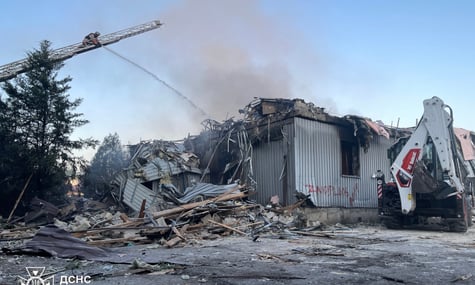Удар по торговому центру в Добропіллі: кількість загиблих зросла до 4