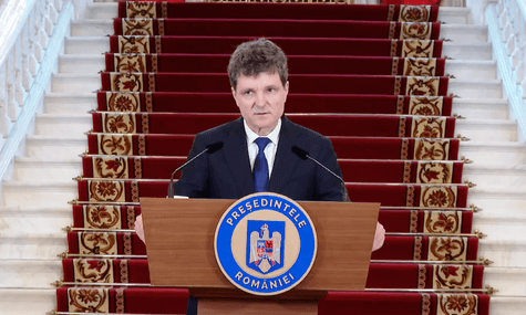 Президент Румунії Нікушор Дан під час пресконференції щодо атаки російського дрона