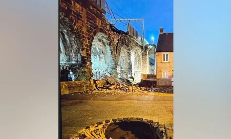 У Великій Британії скасували десятки поїздів через ШІ-зображення мосту, нібито зруйнованого після землетрусу