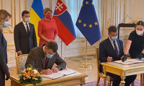 Украина договорилась со Словакией о возобновлении работы аэропорта «Ужгород» — Кулеба