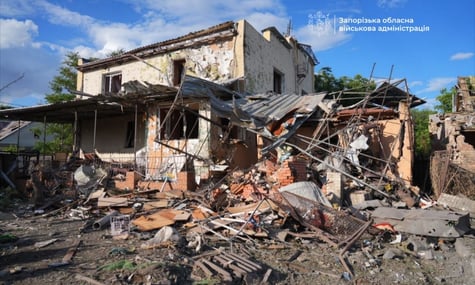 росіяни вдарили авіабомбами по Запоріжжю — щонайменше один загиблий та дев'ятеро поранених