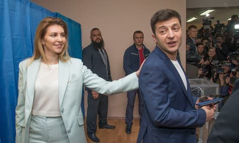 Дружина Зеленського купила у  бізнес-магната елітну квартиру у Криму за половину вартості — Reuters