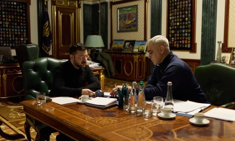 Президент України Володимир Зеленський та перший заступник голови СБУ Олександр Поклад