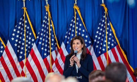 Оппонентка Трампа Никки Хейли объявила о выходе из президентской гонки