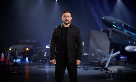 «Інакше дехто ризикує стати частиною “русского міра”». Зеленський про збройову співпрацю з партнерами «не як у Чорну п’ятницю»