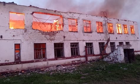 На Сумщині внаслідок обстрілів росіян є поранені, а в одному селі пошкоджена вся інфраструктура
