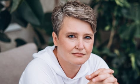 У лікарні померла херсонська волонтерка Олена Тарасенко, поранена після російського обстрілу
