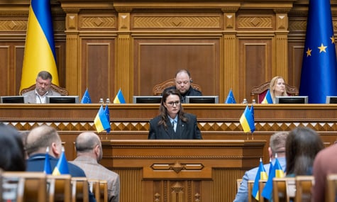 Коли депутатів менше ніж треба, чи Верховна Рада повноважна?