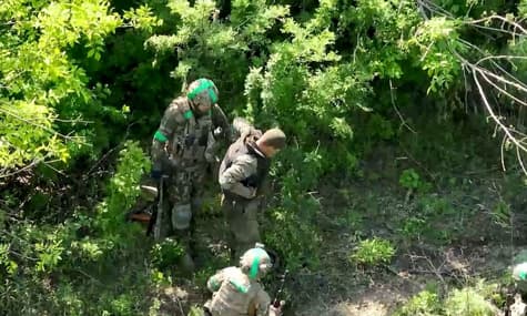 Українські штурмовики знищили російську техніку та захопили полонених на Бахмутському напрямку