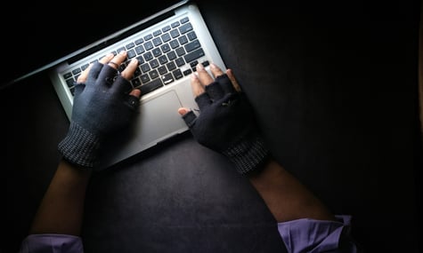 Збирають дані та вербують. СБУ попередила про масове створення росіянами фейкових сайтів держорганів