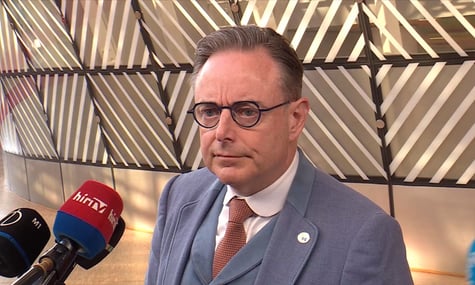 Прем’єр Бельгії, який закликав «нормалізувати» відносини з росією, запевняє у підтримці України «на 100%»