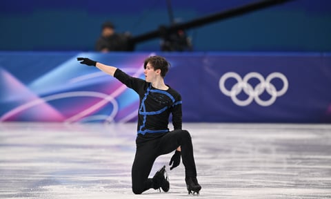 Батько на фронті, рідня в Херсоні й ковзанка, яку знищили росіяни. Історія фігуриста Кирила Марсака, що дебютував на Олімпіаді