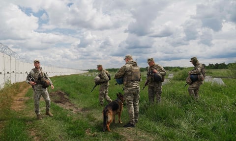 «У Білорусі половина — українці, тому не буде наступу». Що відбувається на українсько-білоруському кордоні