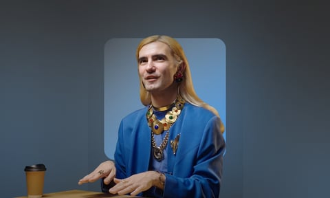 «До мене дой*бувалися сотню разів». Стиліст Олег-Родіон Шуригін-Грекалов про секонд-хенд, Донбас, гурт Ziferblat і «Євробачення»