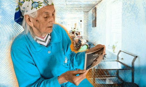 «Ходили чутки, що переселенців запускають у бараки й усе нове в них крадуть». Чому літнім людям страшно евакуюватися