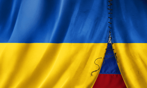 «Мама била мене за український акцент. У 18 років я втекла з Криму»