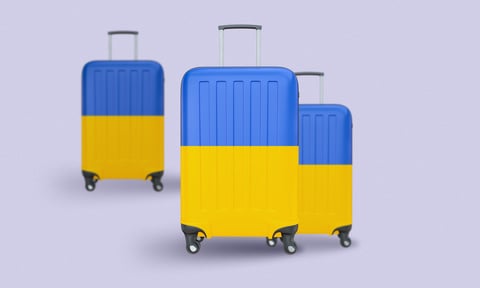 Кожні пів року 100 000 українців повертаються з-за кордону. Навіщо вони це роблять