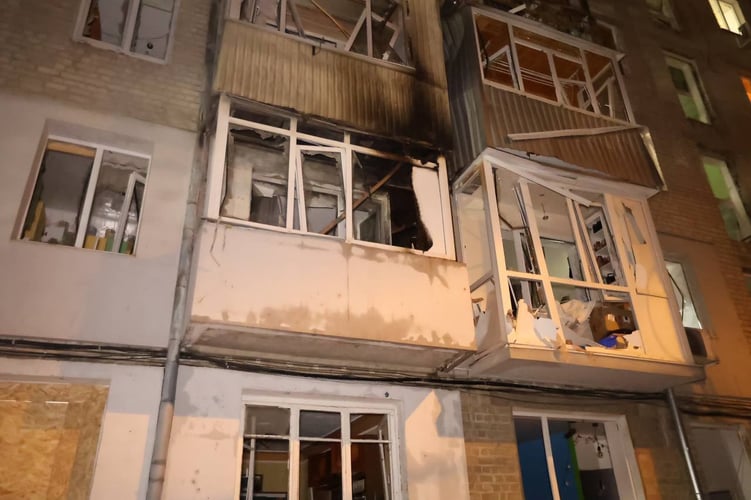 Кількість загиблих у Харкові зросла до 4, поранених - до 35 (ФОТО) 11