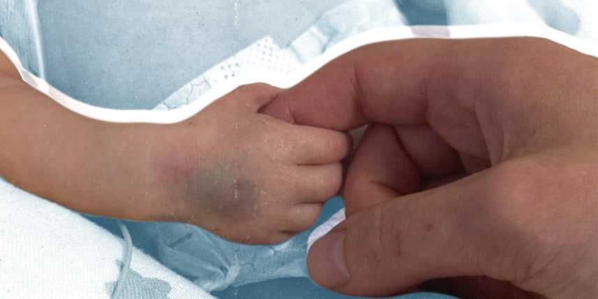 Сирота з живим батьком. Історія Назарчика, який народився після обстрілу Києва