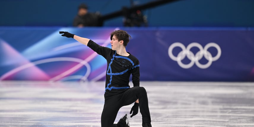 Батько на фронті, рідня в Херсоні й ковзанка, яку знищили росіяни. Історія фігуриста Кирила Марсака, що дебютував на Олімпіаді