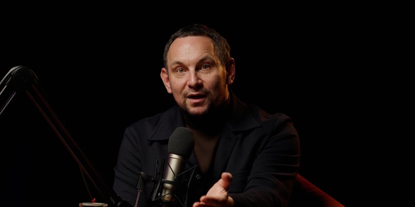 «Мені заплакати — раз плюнути». Валерій Харчишин про нове шоу, «критичні» гурти, російські гроші та мову