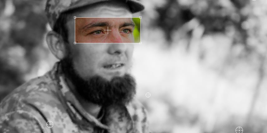 «За про*об — сто разів пишеш "Я — довбо*об"». Як колишніх вʼязнів перевиховують у штурмовики