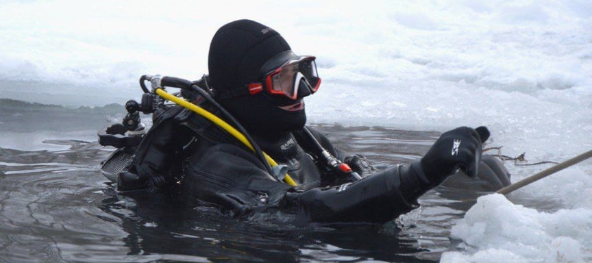 2000 годин спусків під воду, але порятунок ТЕЦ — вперше. Подробиці підводного ремонту від водолаза Андрія Власенка
