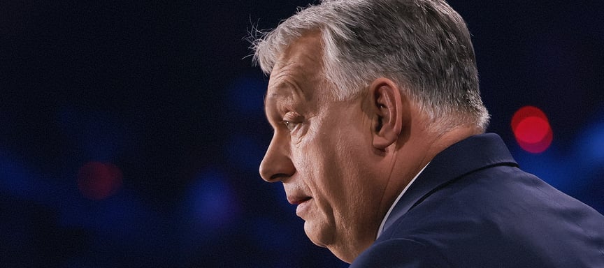 Орбан вперше за 16 років може втратити владу. Що це змінить для України