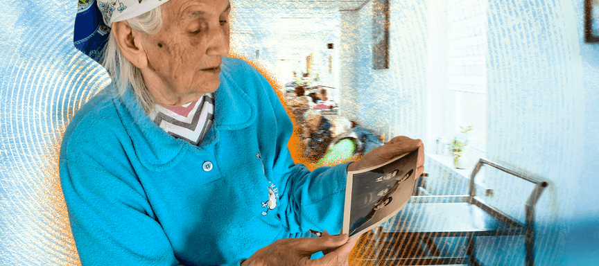 «Ходили чутки, що переселенців запускають у бараки й усе нове в них крадуть». Чому літнім людям страшно евакуюватися