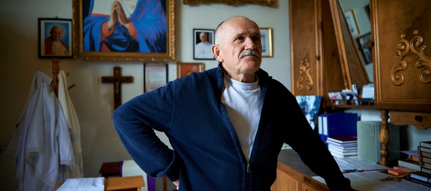 A teacher’s war: Volunteering at 57, mourning 15 students lost