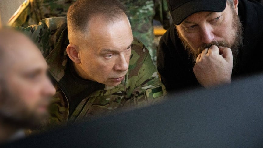 Ілюстративне фото. Головнокомандувач ЗСУ Олександр Сирський та командувач Сил безпілотних систем Роберт Бровді